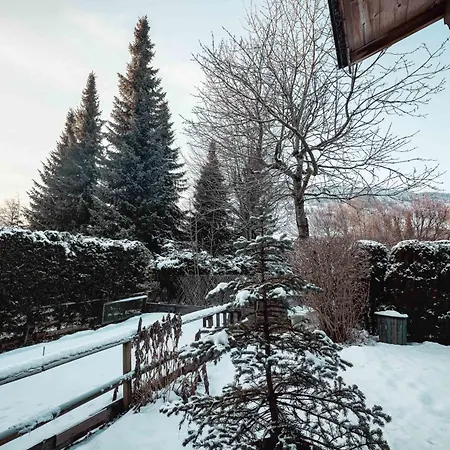 Au Coeur Du Village De Apartment *